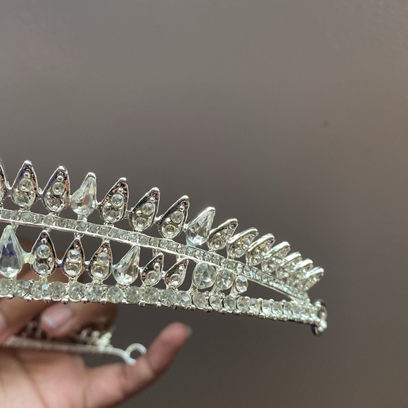 2/$25 Brand new Tiara - Picture 3 of 3
